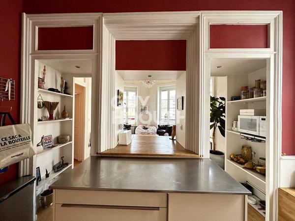 Coeur de Vaise- Appartement cachet - 3 chambres - bureau