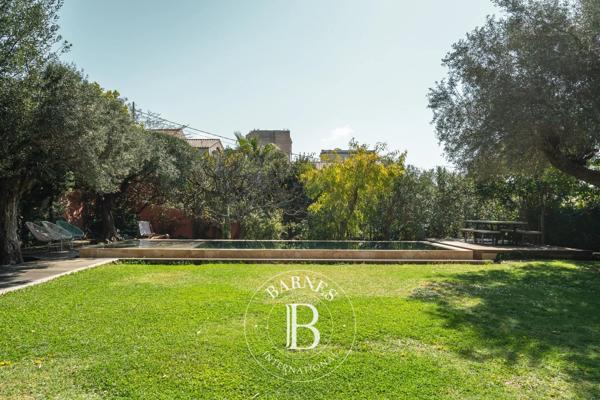 Marseille 7ème, Villa 5 Chambres -  290 m² à vendre