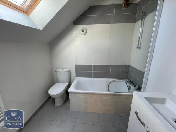 Appartement à louer 2 pièces 29.9m² Blois (41000)