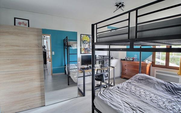 Maison à vendre    5 pièces • 123 m2 Morlaàs