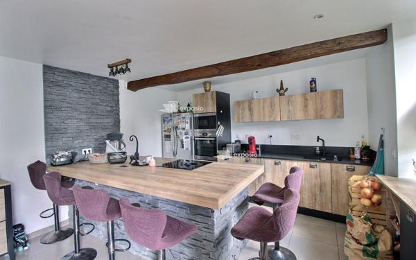 Maison à vendre    5 pièces • 123 m2 Morlaàs