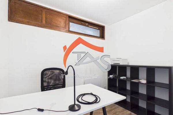 Vente                                                      Appartement
                        
                     2 pièces                      27 m2                     à La Valla-en-Gier