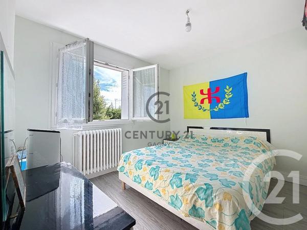 Maison à vendre  5 pièces - 83,31 m 2   GAGNY  - 93