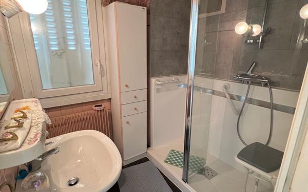 Maison à vendre    3 pièces •  Limoges