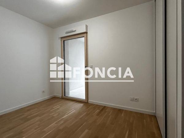 Location Appartement 3 pièces 60.61 m² - RESIDENCE EKLA Caluire Et Cuire 69300