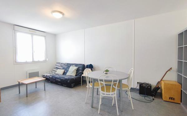 Appartement à vendre    3 pièces • 49,80 m2 La Rochelle