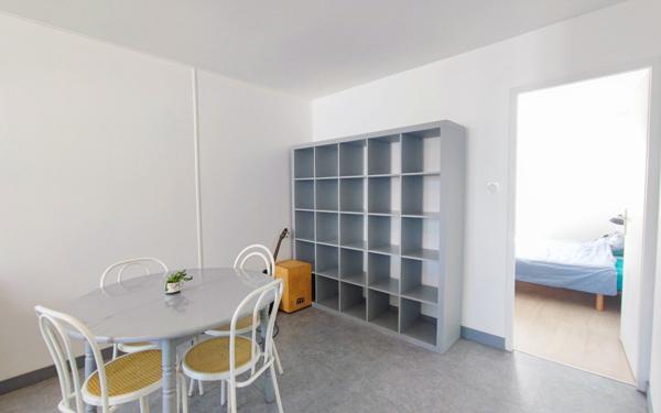 Appartement à vendre    3 pièces • 49,80 m2 La Rochelle