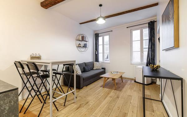 Appartement à vendre    1 pièce • 39,81 m2 Nice