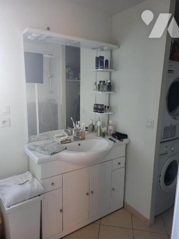 MONTANAY (69), maison ancienne rénovée 7 pièces 196m² habitable terrain 1360m²