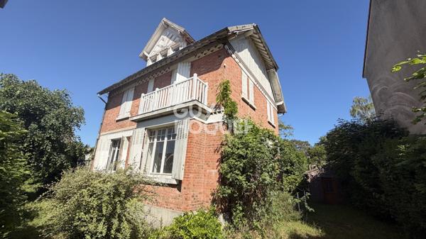 Maison années 20 à vendre à Compiègne - 6 pièces, 130 m², terrain 700 m²