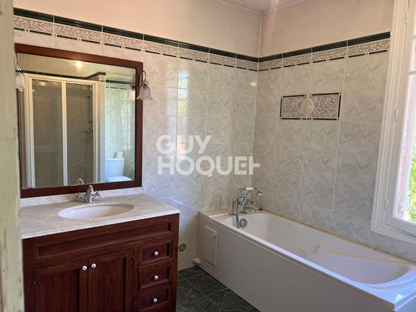Maison années 20 à vendre à Compiègne - 6 pièces, 130 m², terrain 700 m²