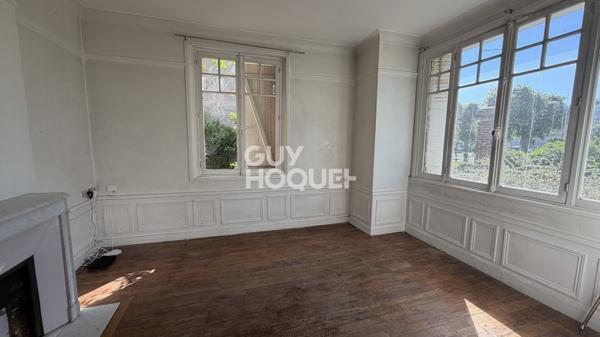 Maison années 20 à vendre à Compiègne - 6 pièces, 130 m², terrain 700 m²