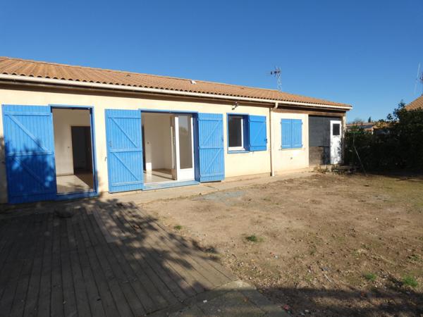Villa plain pied 87 m² 3 chambres sur terrain de 433m² avec garage
