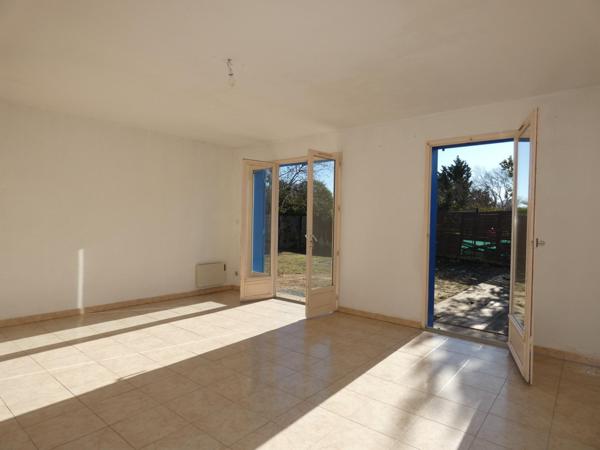 Villa plain pied 87 m² 3 chambres sur terrain de 433m² avec garage