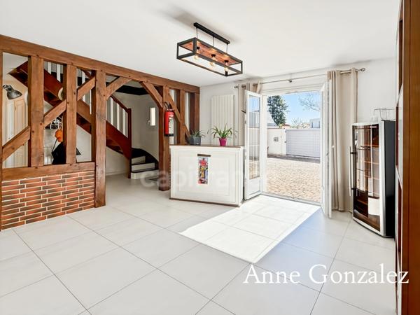 OLIVET SUD, à vendre superbe maison familiale de plus de 200 m2 avec maison d'amis et piscine chauffée dans un environnent calme et privilégié -