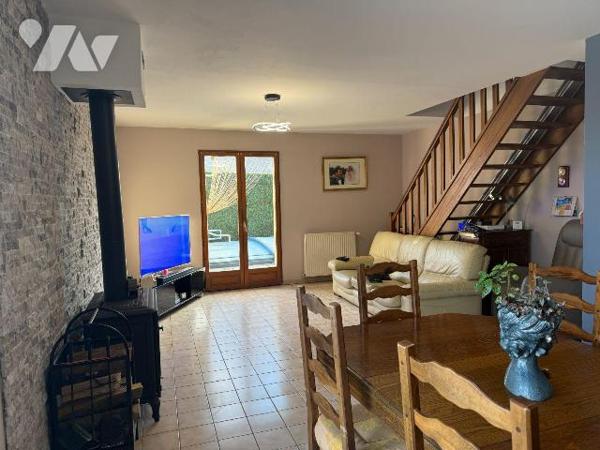 Maison d'habitation - Vente - 5 minutes de RY et 25 minutes du CHU de Rouen.
Maison individuel...