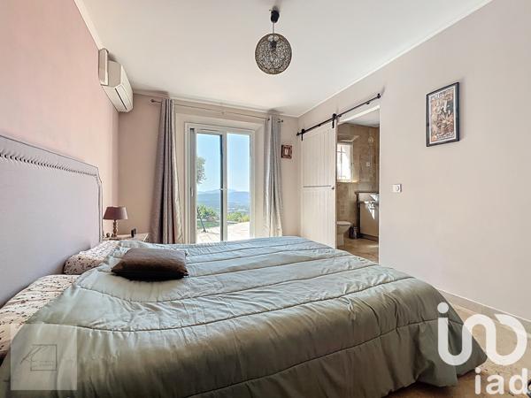 Maison à vendre 4 pièces 175 m² Montauroux