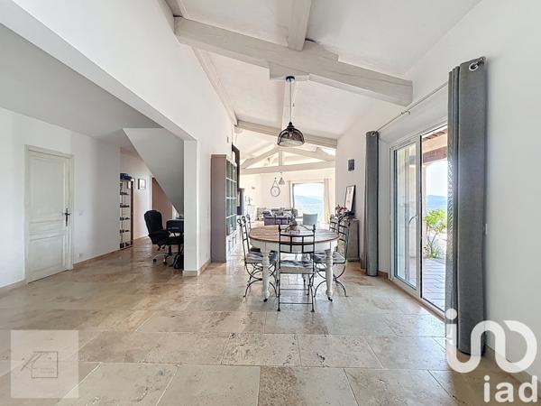 Maison à vendre 4 pièces 175 m² Montauroux