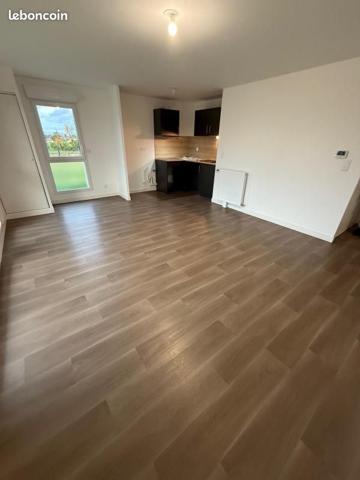 Location Appartement T3 avec terrasse et parking - POITIERS