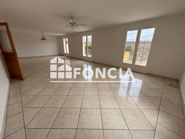 Location Maison 8 pièces 216 m² - 30 RUE DE VILLENEUVE Maurepas 78310