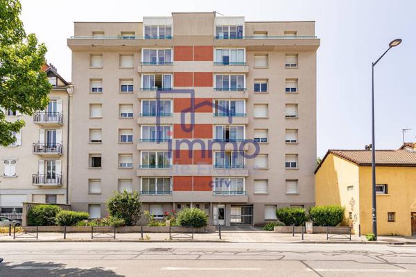 Grenoble, T4+ Cuisine transformé en T3+ Cuisine