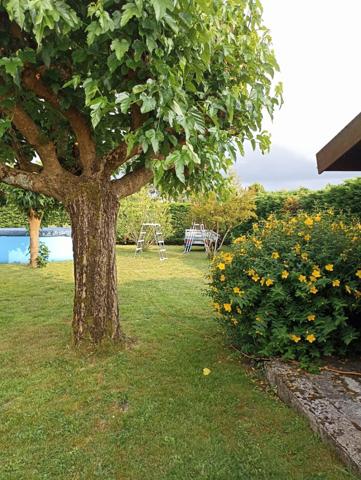 Maison
                                                                                                                                                                                                                                                                                                                        5 pièce(s)                                                                                                                                                                                                          4 chambre(s)                                                                                                                                                                                                          130  m²