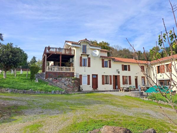 Vente Maison 15 pièces 480 m2 à Saint-Girons