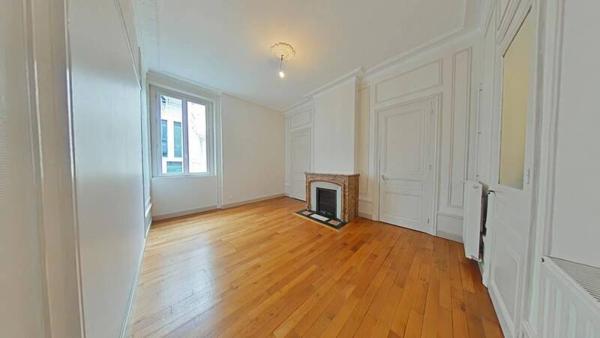 Appartement 3 pièces                                        - 42000 Saint-Étienne Réf : 9492