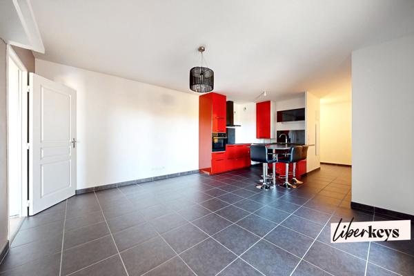Très bel appartement T4 avec balcon et garage double - Au cœur d'Azieu à Genas