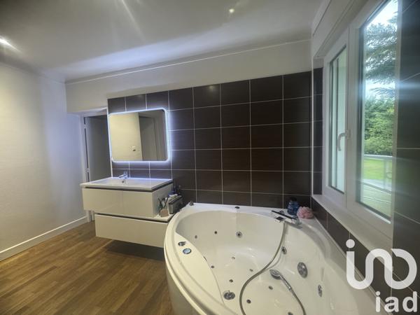 Maison à vendre 10 pièces 412 m² Villeneuve-sur-Yonne