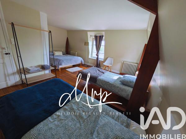 Maison à vendre 8 pièces 228 m² La Neuve-Lyre
