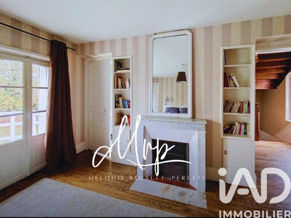 Maison à vendre 8 pièces 228 m² La Neuve-Lyre