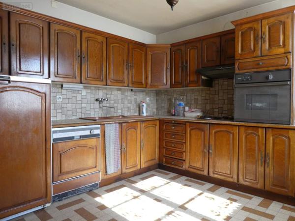 Maison à vendre à Amilly dans le Loiret (45200), ref : 065/1230