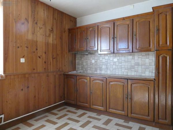 Maison à vendre à Amilly dans le Loiret (45200), ref : 065/1230