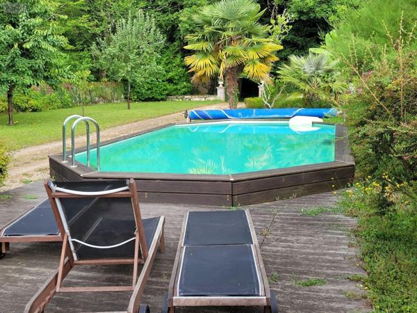 Maison de ville à vendre à Cloyes-les-Trois-Rivières dans l'Eure-et-Loir (28220), ref : RCA/786   
Centre-ville