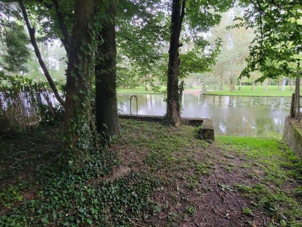 Maison de ville à vendre à Cloyes-les-Trois-Rivières dans l'Eure-et-Loir (28220), ref : RCA/786   
Centre-ville