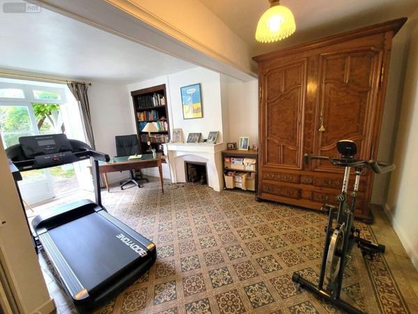 Maison de ville à vendre à Cloyes-les-Trois-Rivières dans l'Eure-et-Loir (28220), ref : RCA/786   
Centre-ville