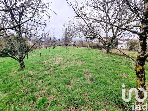 Land for sale 2 100 m² Pont-de-Larn