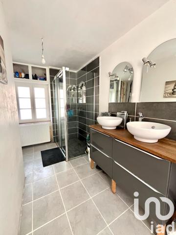 Maison à vendre 8 pièces 163 m² Vernantes
