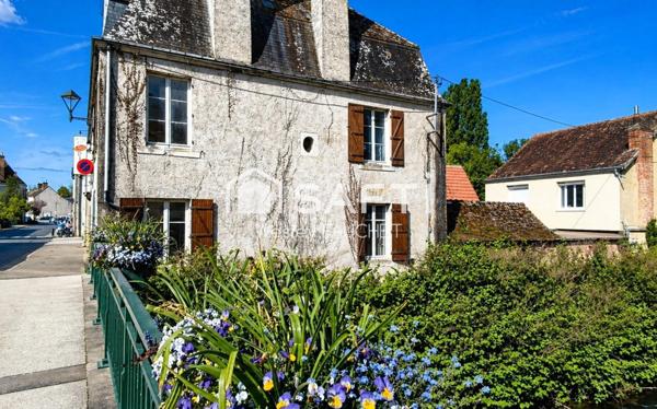 Maison de ville avec fort potentiel – Buzançais