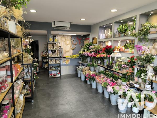 Cadeaux, Fleurs​ à vendre 55 m² Grigny