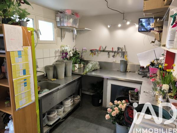 Cadeaux, Fleurs​ à vendre 55 m² Grigny