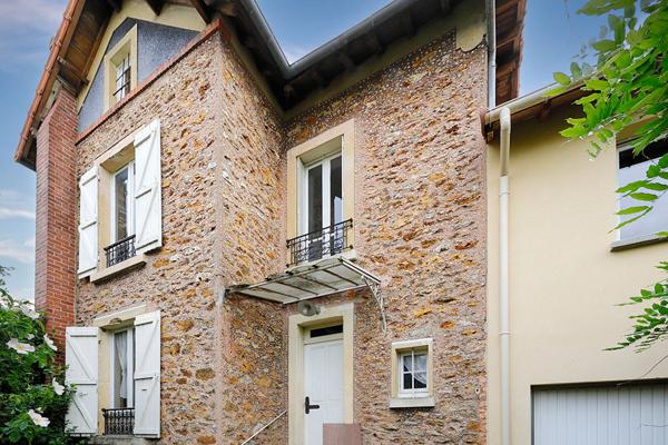 Maison de charme en meulière au coeur de Draveil