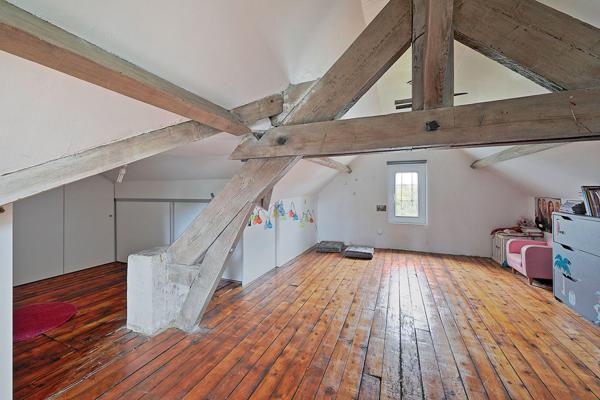 Maison de charme en meulière au coeur de Draveil