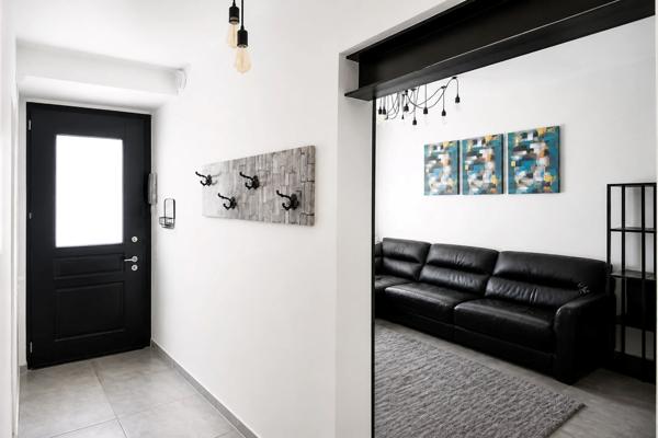 MAISON AVEC DEPENDANCE - ENGHIEN LES BAINS - 7 PIECES