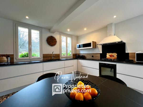 Maison 8 pièces 5 chambres à 15 minutes de Libourne