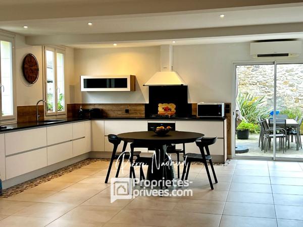 Maison 8 pièces 5 chambres à 15 minutes de Libourne