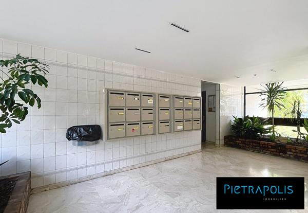 T5 de 97m² + garage + cave Situé 5 Avenue Jean Cagne 69200 Vénissieux