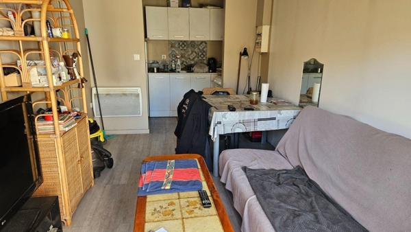 Maison individuelle à vendre à L'Éguille en Charente-Maritime (17600), ref : Ref 02058   
bourg