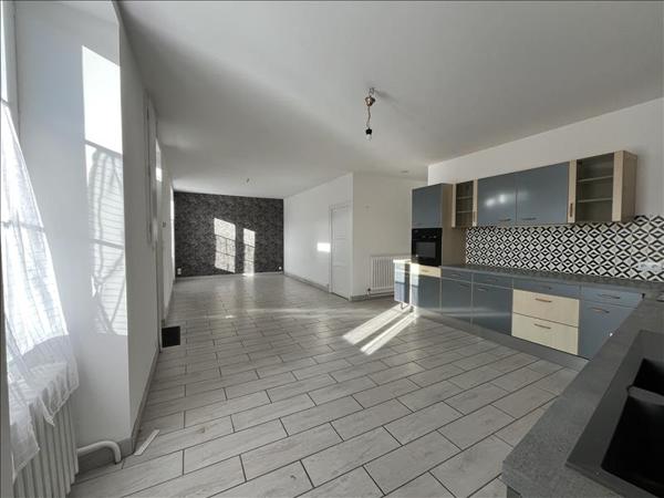 Maison à vendre |  Saint-Amand-Montrond |  4 pièces | 97 m²